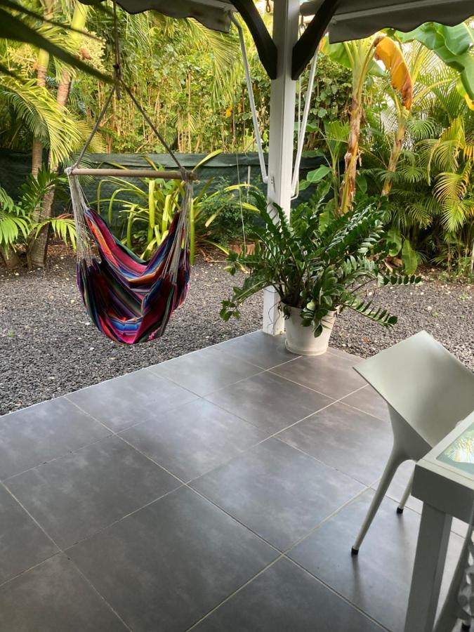 Les Nuits Galantes Mandevilla Maison Privee Avec Jacuzzi Saint-Francois  Esterno foto